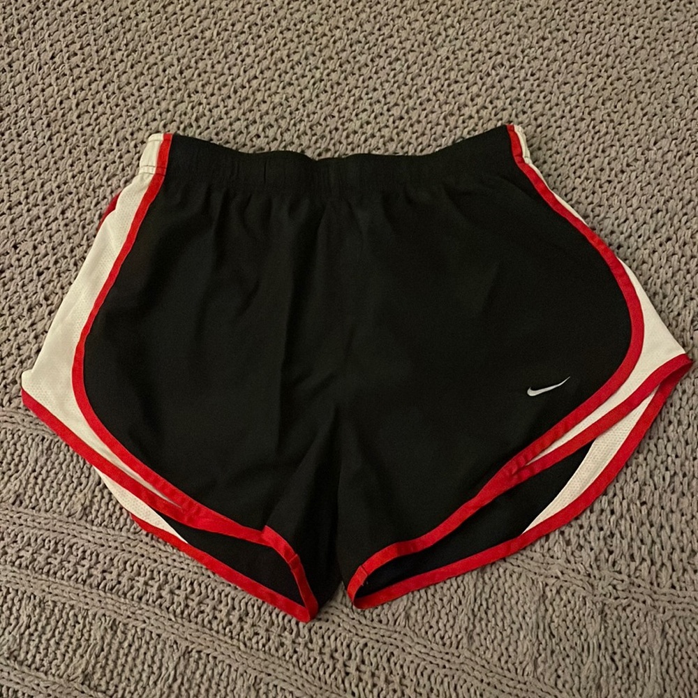 Nike black&red athletic shorts size medium